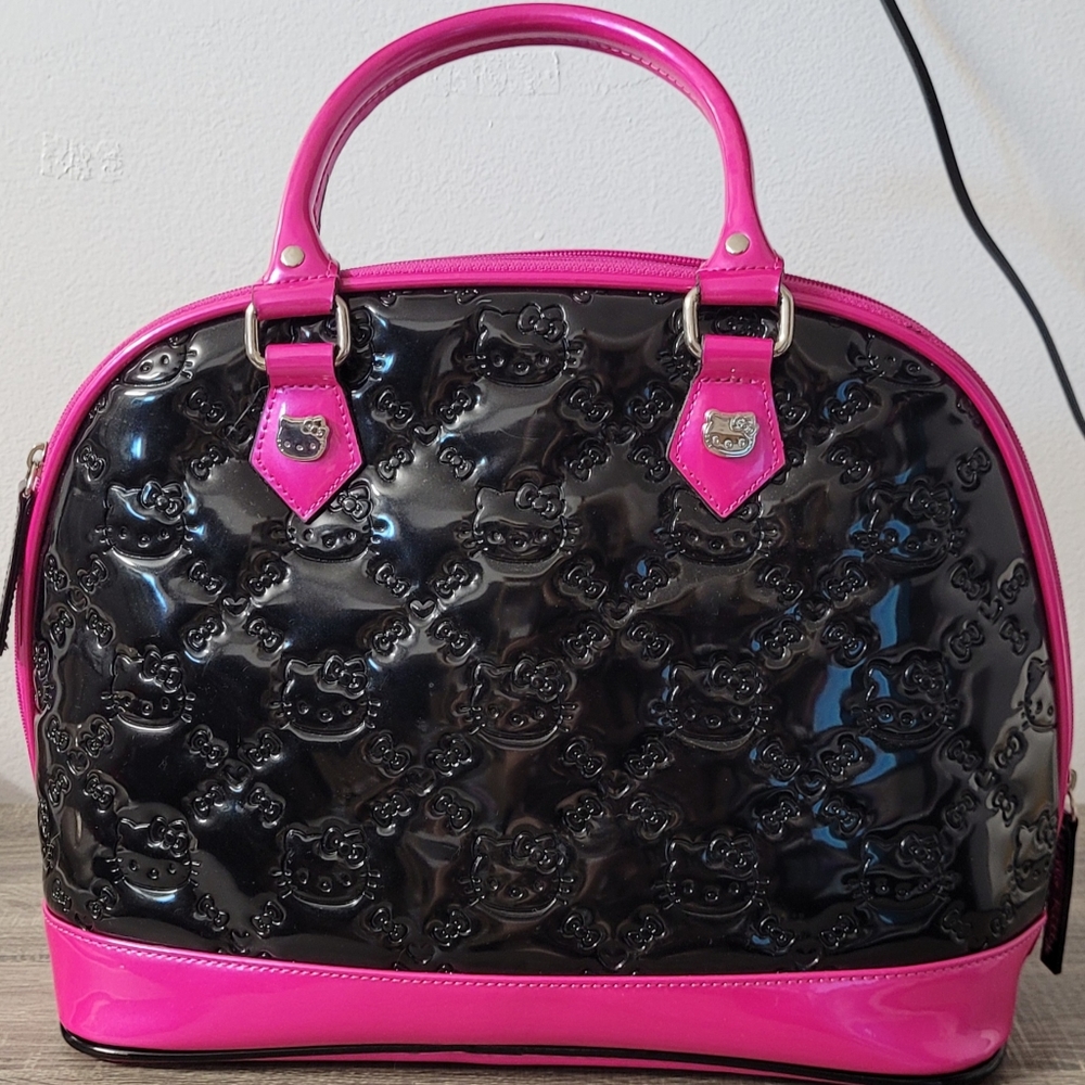 Hello Kitty by Loungefly purse